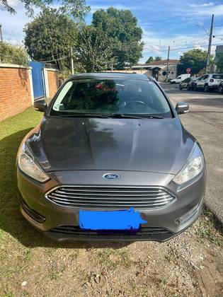 FORD FOCUS 2.0 SE PLUS 16V FLEX 4P POWERSHIFT